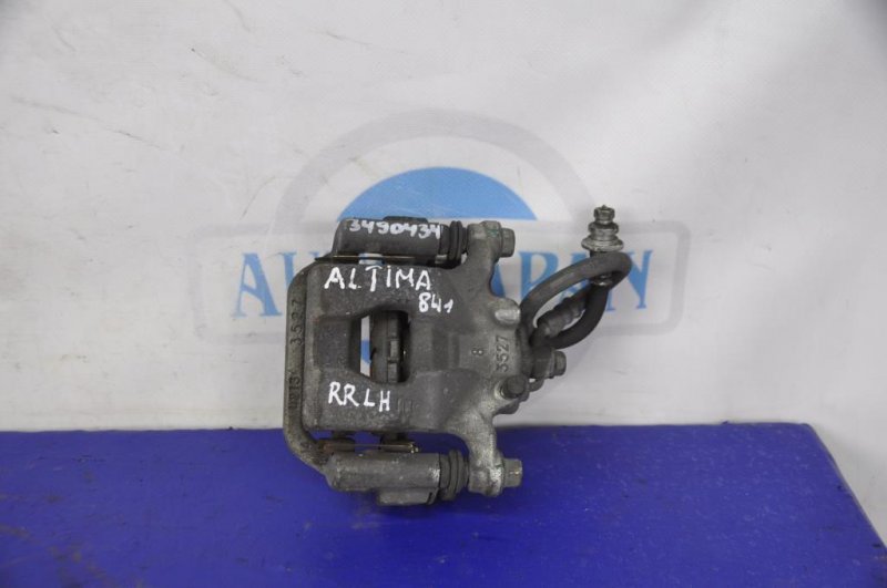 Суппорт тормозной задний левый NISSAN ALTIMA L33 12-18 L33 44011-JA01B Б/У