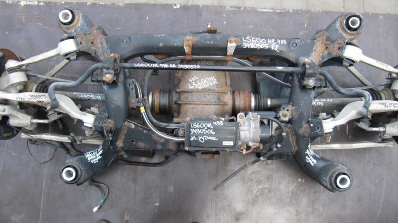 Стабилизатор задний LEXUS LS600HL 06-17 2008 Седан 5.0 48805-50020 Б/У