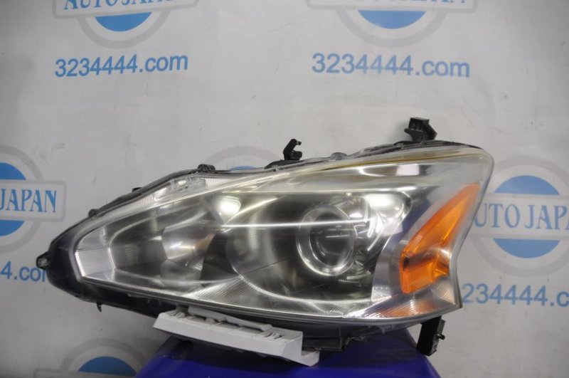 Фара передняя левая NISSAN ALTIMA L33 12-18 L33 26060-3TA0A Б/У