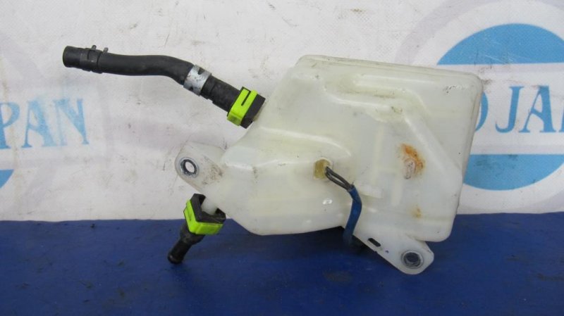 Бачок главного тормозного цилиндра LEXUS LS600HL 06-17 Седан 5.0