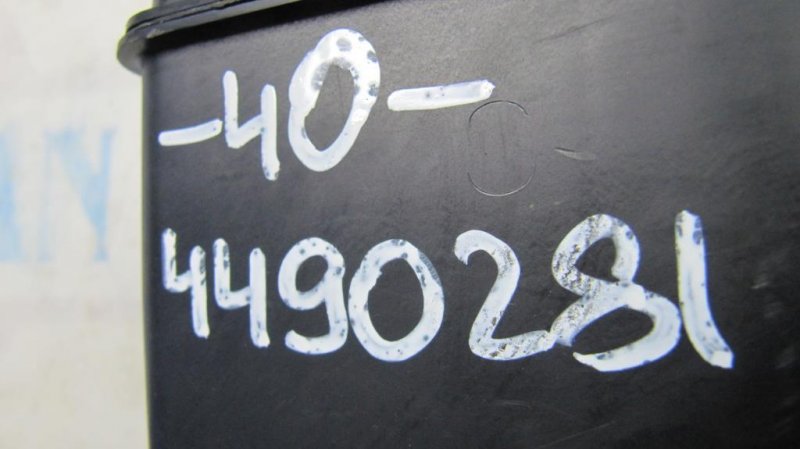 Резонатор воздушного фильтра CAMRY 40 06-11