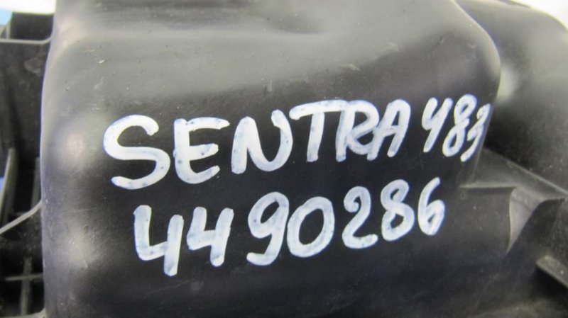 Корпус воздушного фильтра SENTRA B17 12-21 2016 Седан 1.8