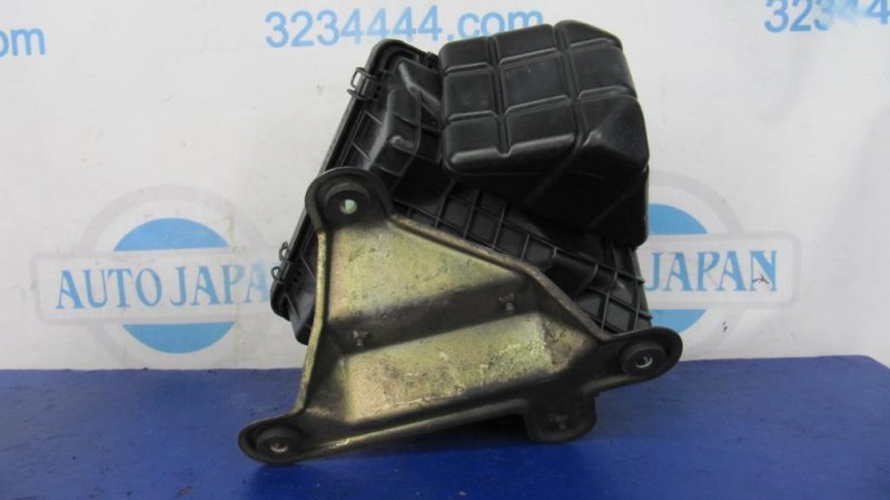 Корпус воздушного фильтра PAJERO SPORT 96-09 2001 Внедорожник 3.0