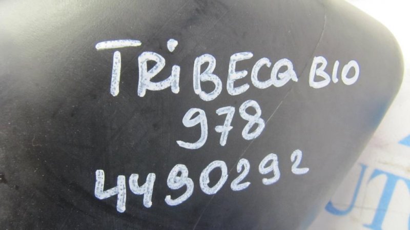 Резонатор воздушного фильтра TRIBECA B10 07-13 2008 Внедорожник 3.6