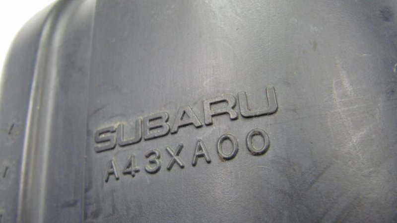 Резонатор воздушного фильтра SUBARU TRIBECA B10 07-13 Внедорожник 3.6