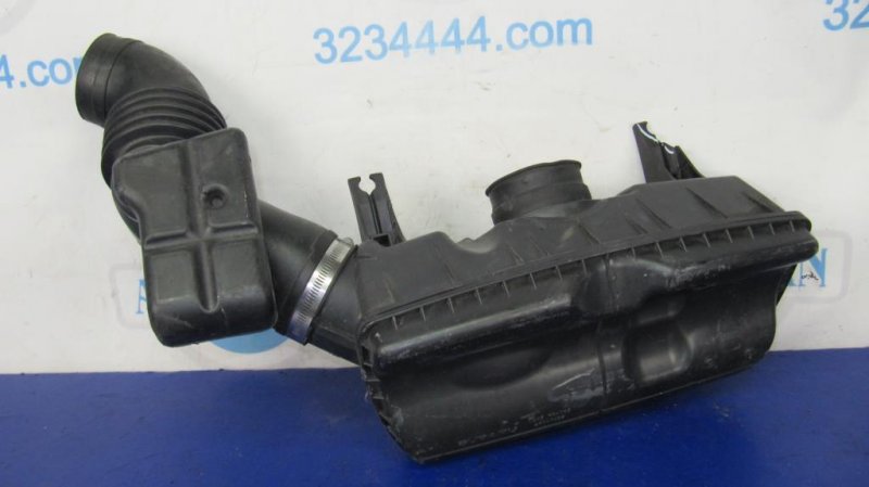 Резонатор воздушного фильтра TRIBECA B10 07-13