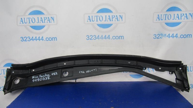 Пластик под лобовое стекло / Жабо NISSAN SENTRA B17 12-21 2016 Седан 1.8 66862-3SG0A Б/У