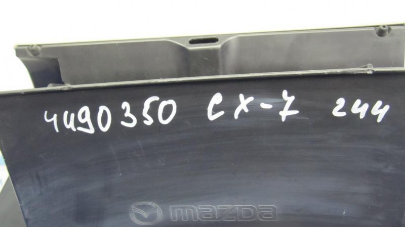 Бардачок CX-7 06-12 2009 Внедорожник 2.3