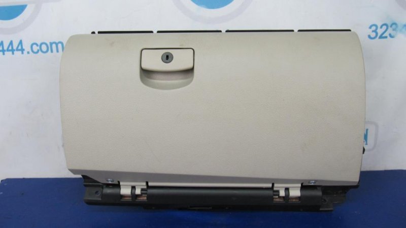 Бардачок SUBARU LEGACY 09-15 BM 2013 Седан 2.5 FB25B 66208AJ00A Б/У