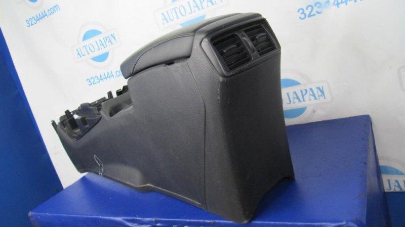 Подлокотник X-TRAIL/ROGUE T32 13-20