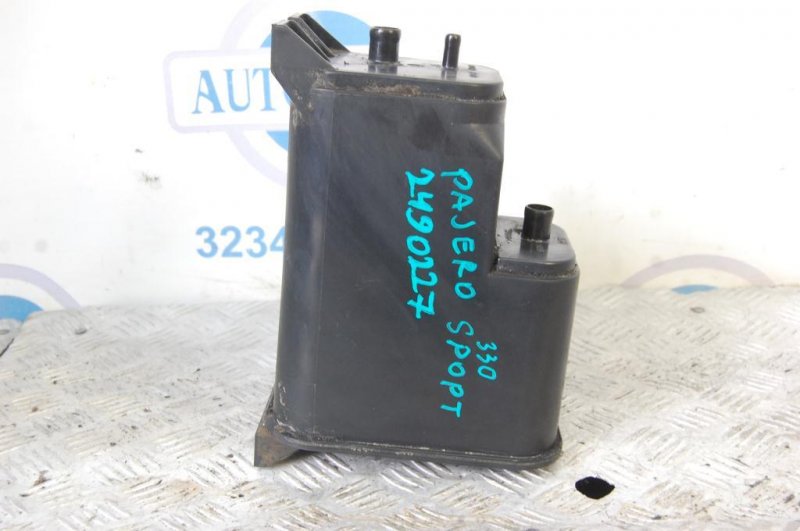 Запчасть абсорбер топливный MITSUBISHI PAJERO SPORT 96-09 2001 Внедорожник 3.0 MR464065 Б/У Абсорбер топливный MITSUBISHI PAJERO SPORT 96-09 2001 Внедорожник 3.0 MR464065 Б/У