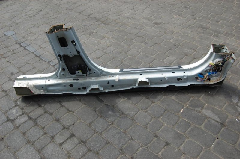 Стойка кузова средняя левая LEGACY 09-15 BM 2013 Седан 2.5 FB25B