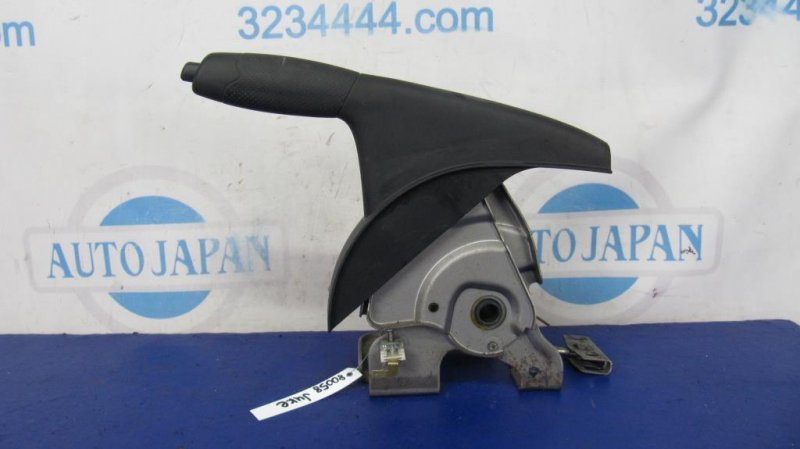 Рычаг стояночного тормоза NISSAN JUKE 10-19 36010-1KK0A Б/У