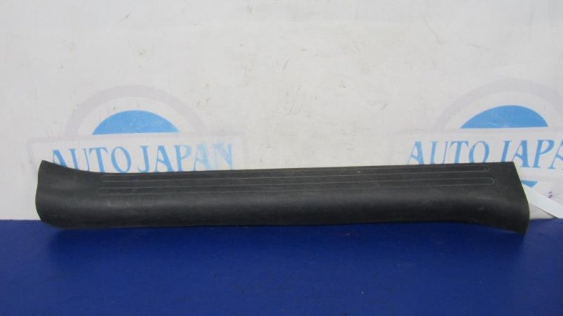 Накладка порога внутрення передняя левая NISSAN JUKE 10-19 769B5-1KA2A Б/У