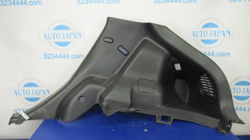 Обшивка багажника правая NISSAN JUKE 10-19 84950-1KB0A Б/У