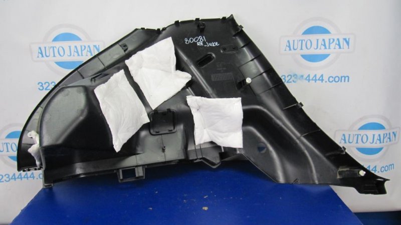 Обшивка багажника правая JUKE 10-19