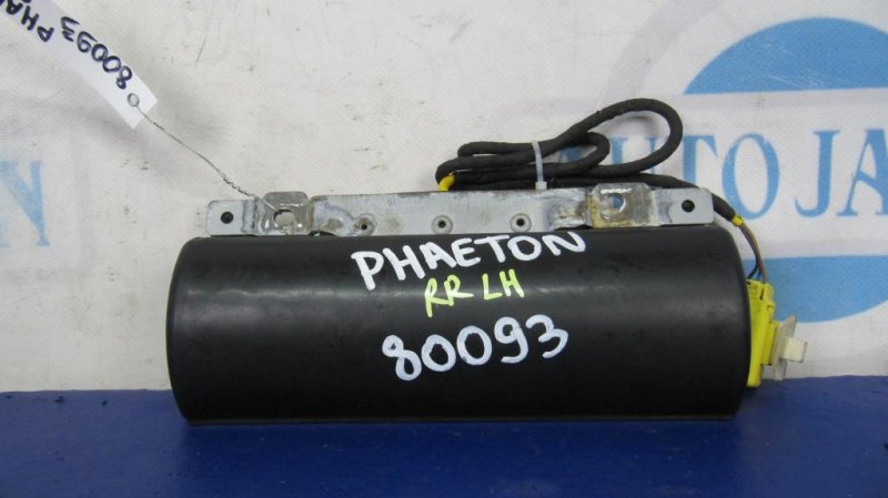 Подушка безопасности пассажира VOLKSWAGEN PHAETON 02-10 3D0 880 441 A Б/У