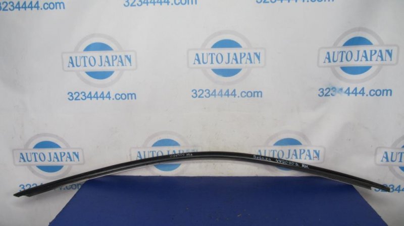 Молдинг двери TOYOTA SOLARA 03-09 Б/У