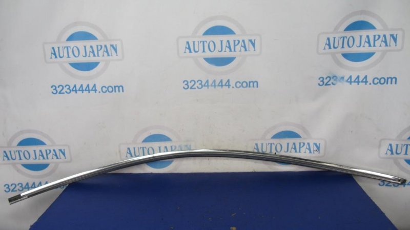 Молдинг двери TOYOTA SOLARA 03-09