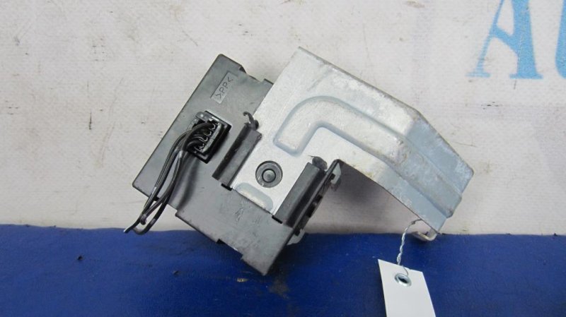 Блок электронный INFINITI M35/M45 04-10