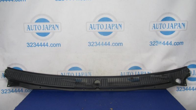 Запчасть пластик под лобовое стекло / жабо MITSUBISHI PAJERO 99-06 MR416416 Б/У Пластик под лобовое стекло / Жабо MITSUBISHI PAJERO 99-06 MR416416 Б/У