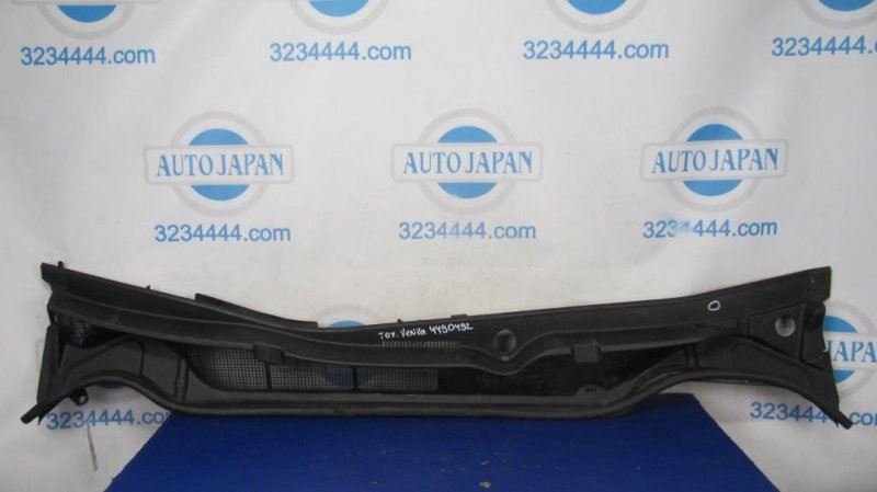 Запчасть пластик под лобовое стекло / жабо TOYOTA VENZA 09-16 55701-0T010 Б/У Пластик под лобовое стекло / Жабо TOYOTA VENZA 09-16 55701-0T010 Б/У