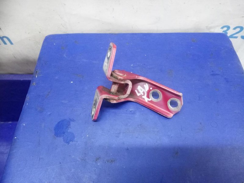 Петля двери верхняя передняя правая LANCER X 10 07-15 2008 Седан 2.0