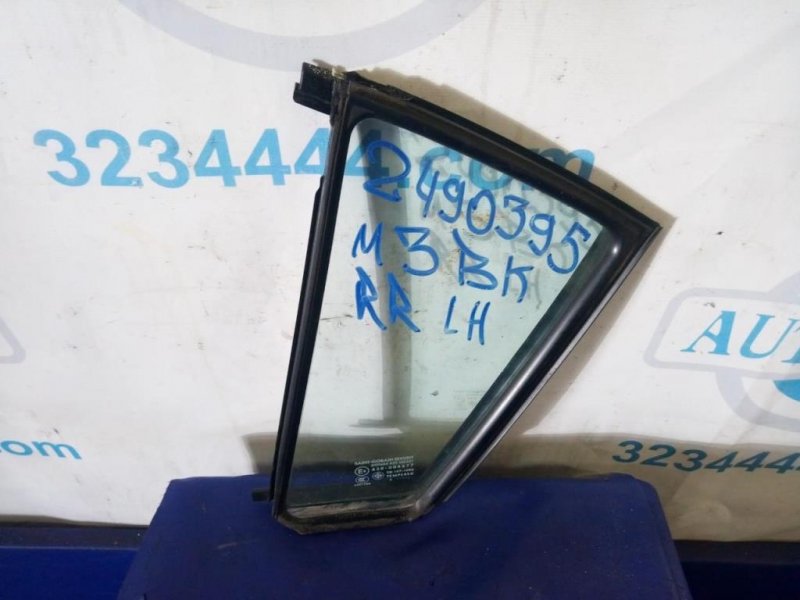 Стекло двери глухое заднее левое MAZDA 3 BK 03-08 2006 Седан 2.0 BN8V-73-661A Б/У