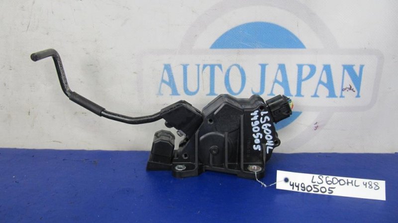 Педаль газа LEXUS LS600HL 06-17 2008 Седан 5.0 78110-50010 Б/У