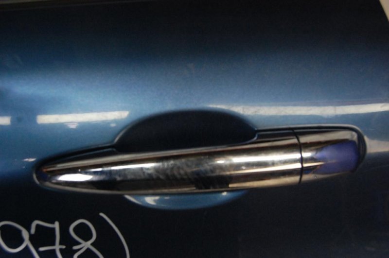 Дверь задняя левая TRIBECA B10 07-13 2008 Внедорожник 3.6