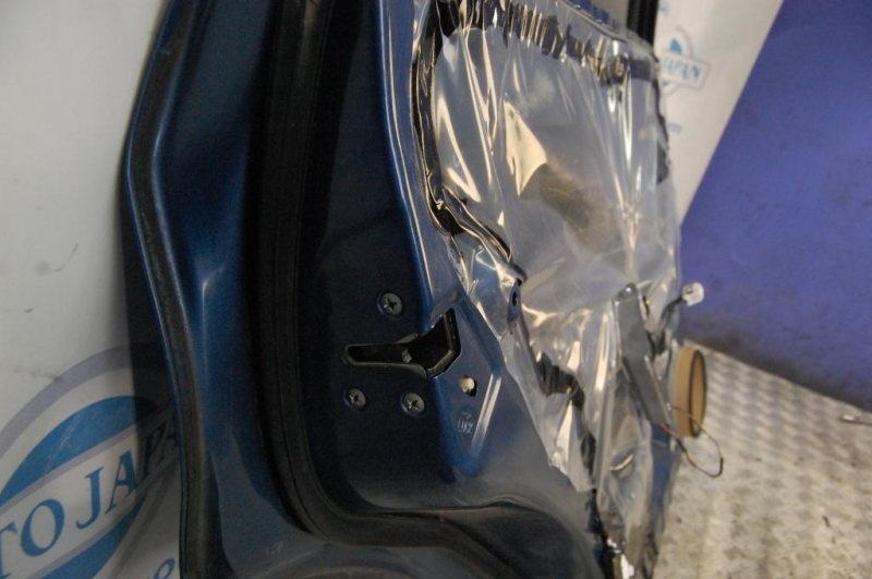 Дверь задняя левая TRIBECA B10 07-13 2008 Внедорожник 3.6