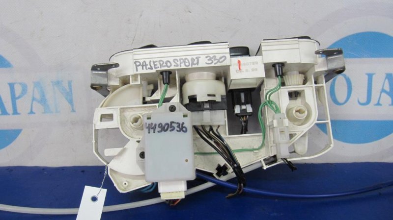 Блок управления печкой MITSUBISHI PAJERO SPORT 96-09 Внедорожник 3.0