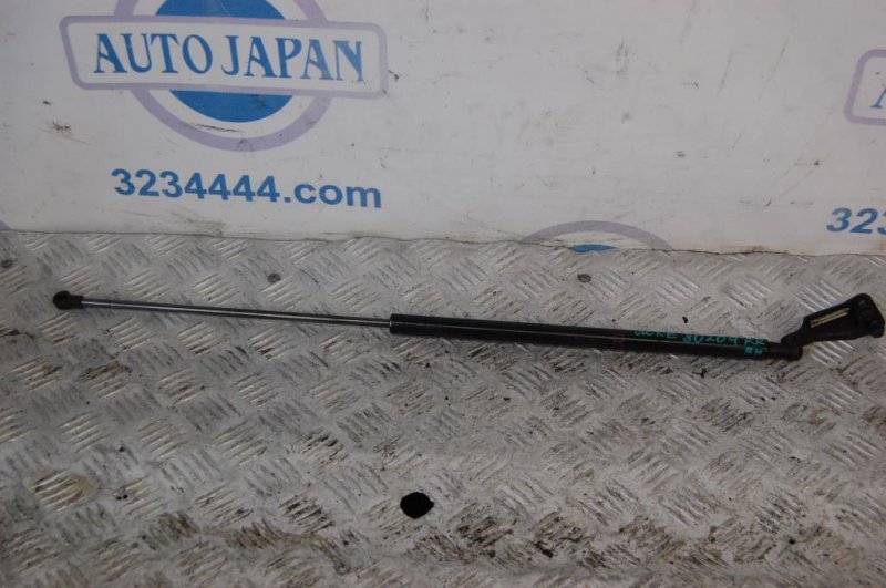 Запчасть амортизатор крышки багажника правый NISSAN JUKE 10-19 90450-1KA1B Б/У Амортизатор крышки багажника правый NISSAN JUKE 10-19 90450-1KA1B Б/У