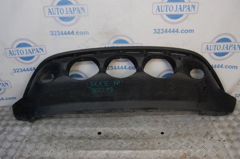 Запчасть накладка бампера передняя NISSAN JUKE 10-19 62026-1KA0A Б/У Накладка бампера передняя NISSAN JUKE 10-19 62026-1KA0A Б/У