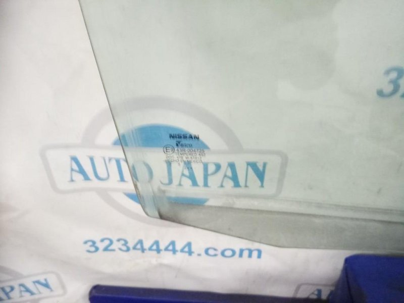 Стекло двери переднее правое SENTRA B17 12-21 2013 Седан 1.8 Стекло двери переднее правое SENTRA B17 12-21 2013 Седан 1.8