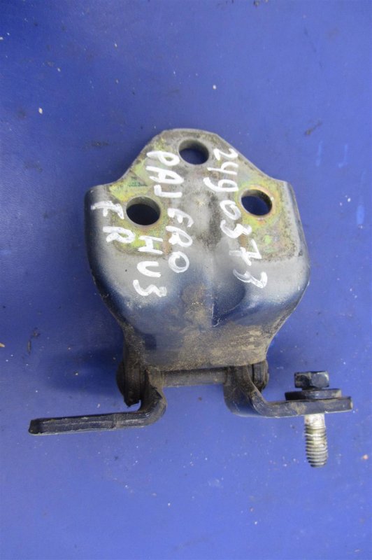 Запчасть петля двери нижняя передняя правая MITSUBISHI PAJERO SPORT 96-09 2001 Внедорожник 3.0 MB574274 Б/У Петля двери нижняя передняя правая MITSUBISHI PAJERO SPORT 96-09 2001 Внедорожник 3.0 MB574274 Б/У