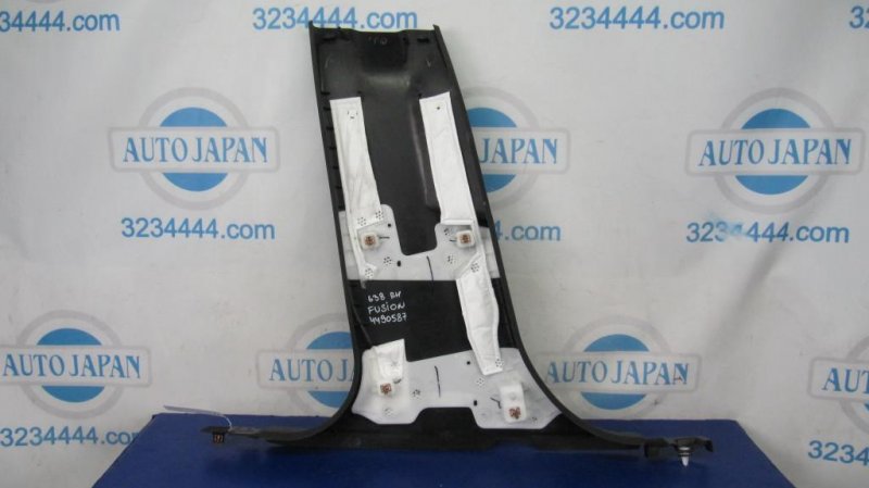 Накладка на стойку кузова правая FORD FUSION 14- Седан 2.5