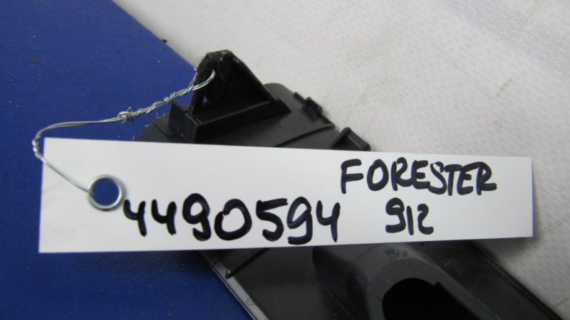 Накладка торпедо FORESTER 12-19 2017 Внедорожник 2.5 Накладка торпедо FORESTER 12-19 2017 Внедорожник 2.5