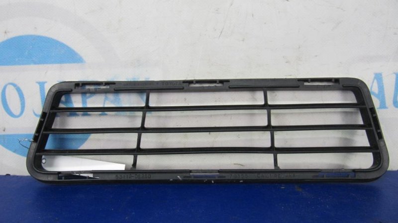 Решетка переднего бампера TOYOTA CAMRY 50 12-15 ASV50 2.5 2ARFE