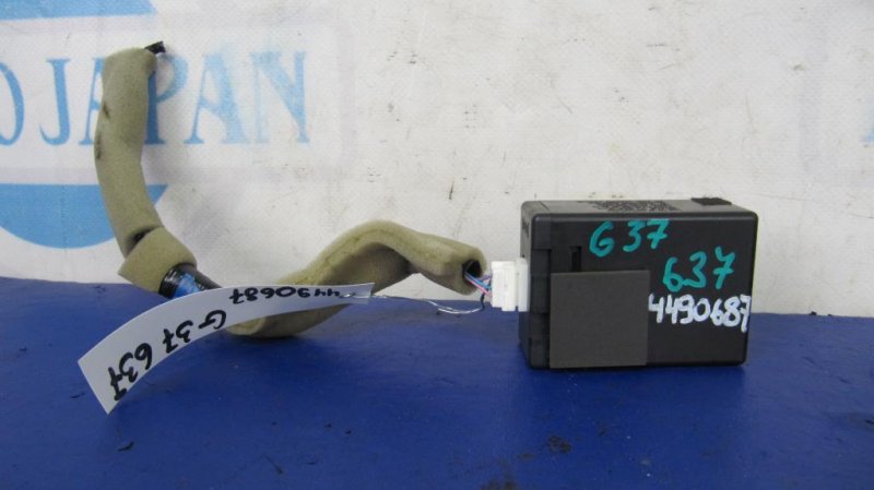 Антенна INFINITI G25/G35/G37/Q40 06-14 2011 Седан 3.7 VQ37VHR 40740-1NC2A Б/У