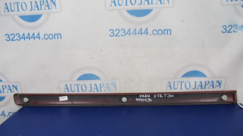 Молдинг двери NISSAN X-TRAIL T30 01-07