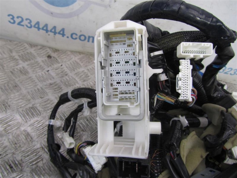 Проводка салона NISSAN X-TRAIL/ROGUE T32 13-20 Проводка салона NISSAN X-TRAIL/ROGUE T32 13-20