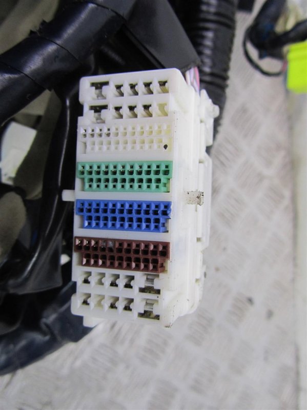 Проводка салона X-TRAIL/ROGUE T32 13-20 Проводка салона X-TRAIL/ROGUE T32 13-20