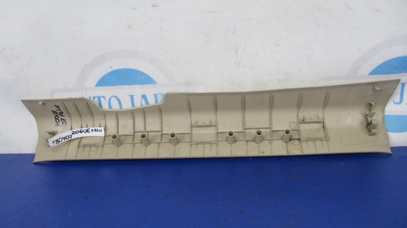 Накладка порога внутрення передняя левая NISSAN X-TRAIL/ROGUE T32 13-20