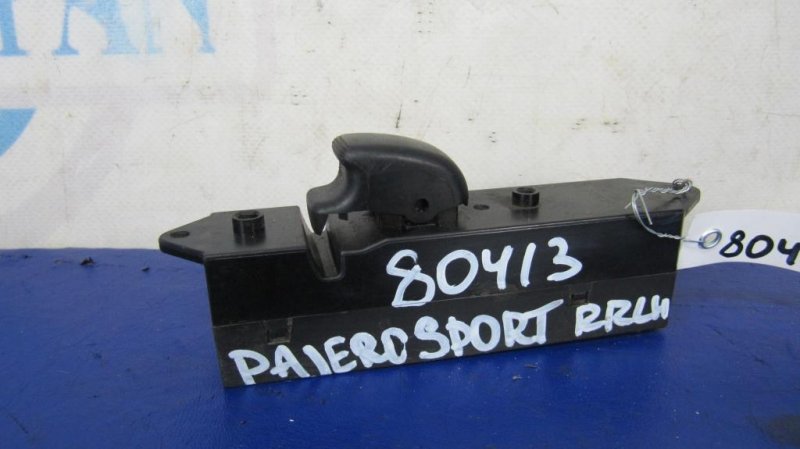 Кнопка стеклоподъемника задняя левая MITSUBISHI PAJERO SPORT 96-09 MR194820 Б/У