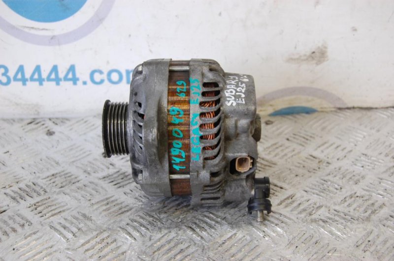 Генератор SUBARU LEGACY 09-15 BM 2011 Седан 2.5 EJ253 23700AA63A Б/У