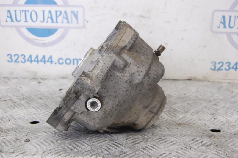 Редуктор передний LS600HL 06-17 2008 Седан 5.0