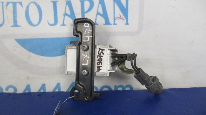 Блок электронный LEXUS LX570 07-15