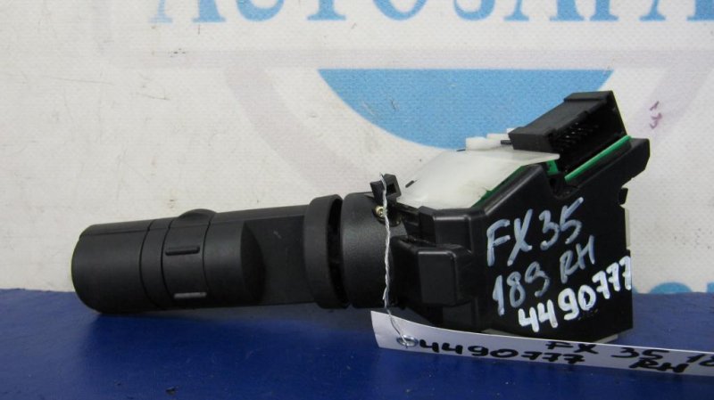 Подрулевой переключатель правый INFINITI FX S50 03-08 Внедорожник 3.5 Подрулевой переключатель правый INFINITI FX S50 03-08 Внедорожник 3.5