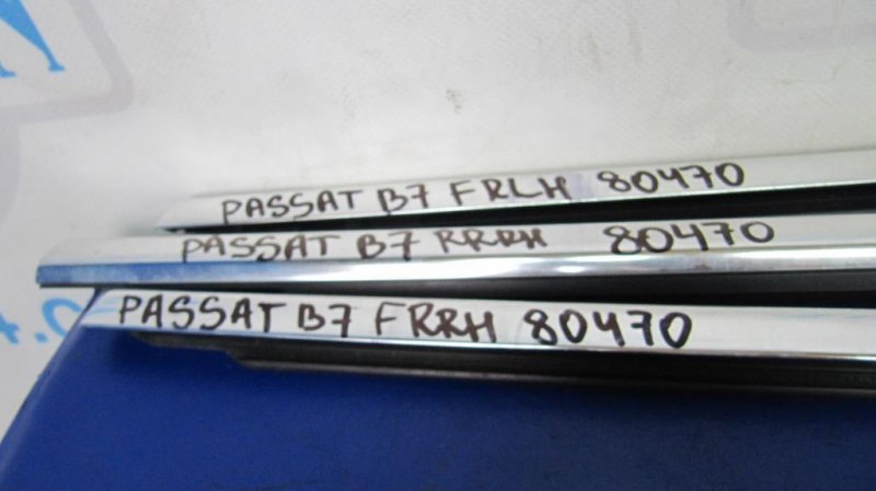 Молдинг двери верхний PASSAT B7 11-15